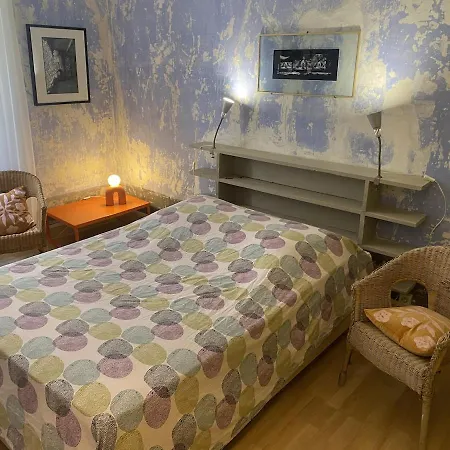 بيت للعطل La Petite Maison Des Carrierrettes
